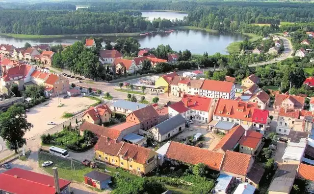 Wydminy mają 2400 mieszkańców. To malownicza wieś nad Jeziorem Wydmińskim. Czy będzie miastem? Rada Ministrów podejmie decyzję najwcześniej w czerwcu.