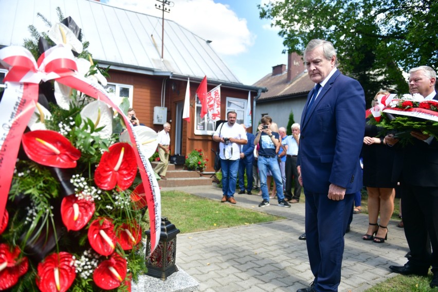 Wicepremier Piotr Gliński odwiedził w czwartek w Trablicach...