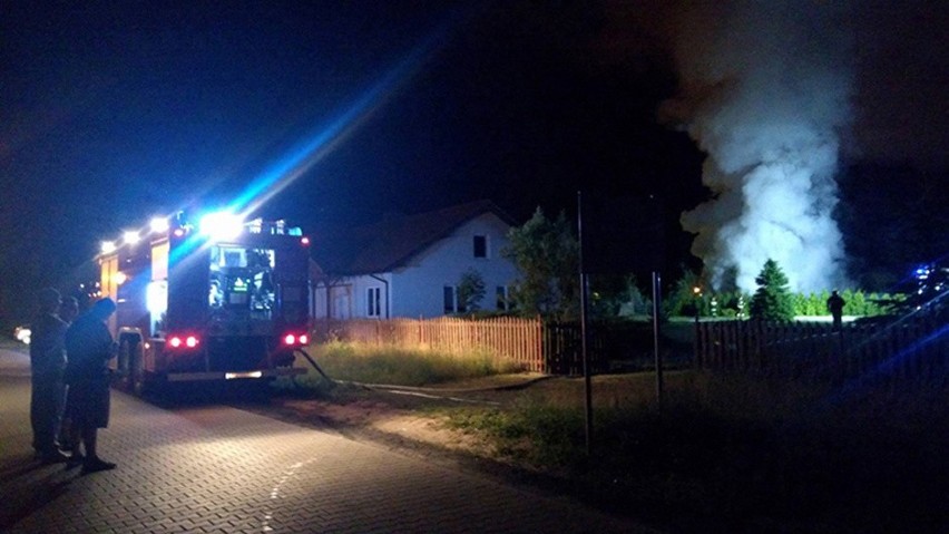 Pożar wybuchł w czwartek, 15 czerwca, nocą w Droszkowie koło...