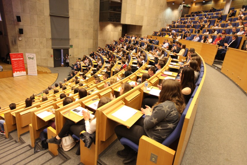 Matura z chemii 2018 r. z Wydziałem Chemii Uniwersytetu Jagiellońskiego [ARKUSZE]