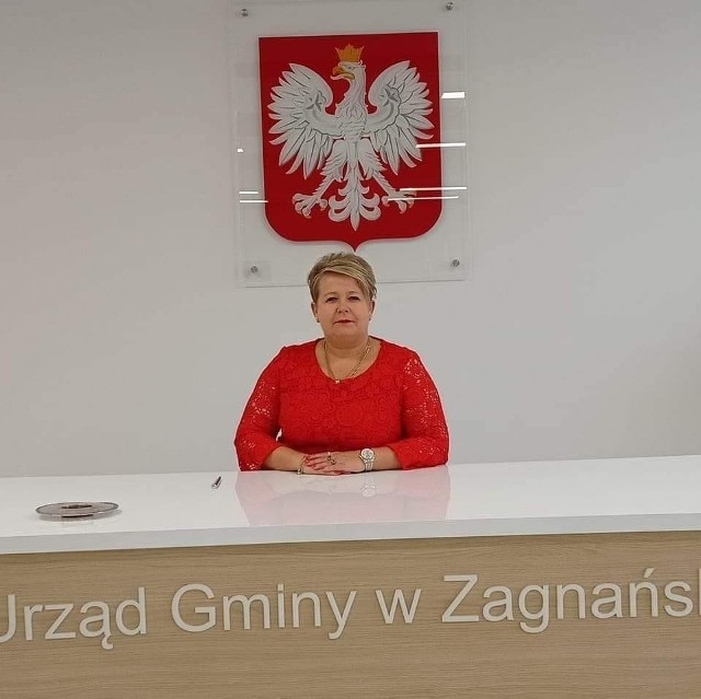 Radna Renata Pisiakowska odwołana z funkcji przewodniczącej Rady Gminy Zagnańsk. Decyzję radnych przyjęła z pokorą.