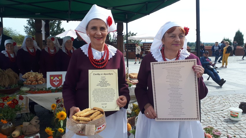 Buracorz, słodki wypiek na bazie buraka cukrowego zdobywcą "Srebrnej Chochli" konkursu Nasze sandomierskie – kulinaria regionalne [ZDJĘCIA]