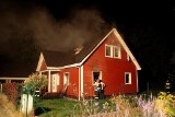 W nocy palił się dom w Osinach [zdjęcia, film]