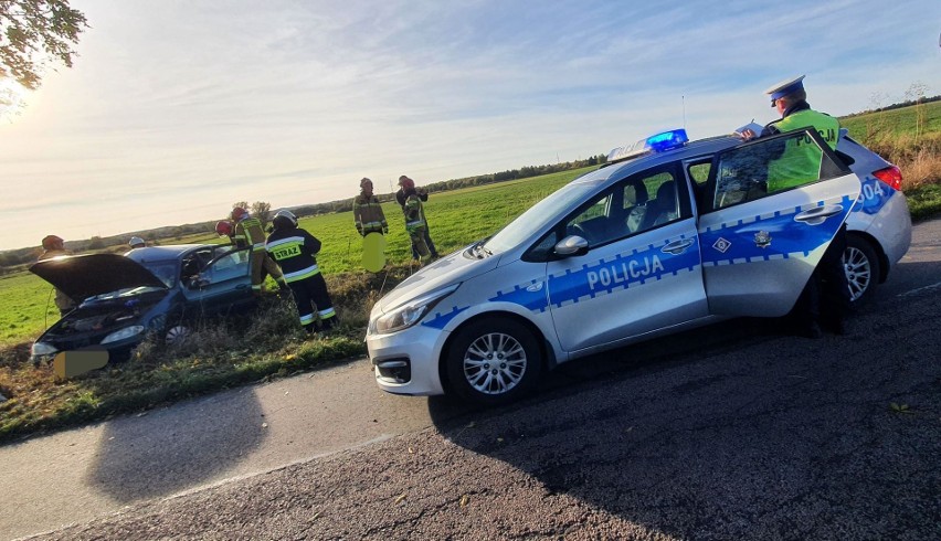 Na drodze w kierunku Rąbina samochód osobowy uderzył w...