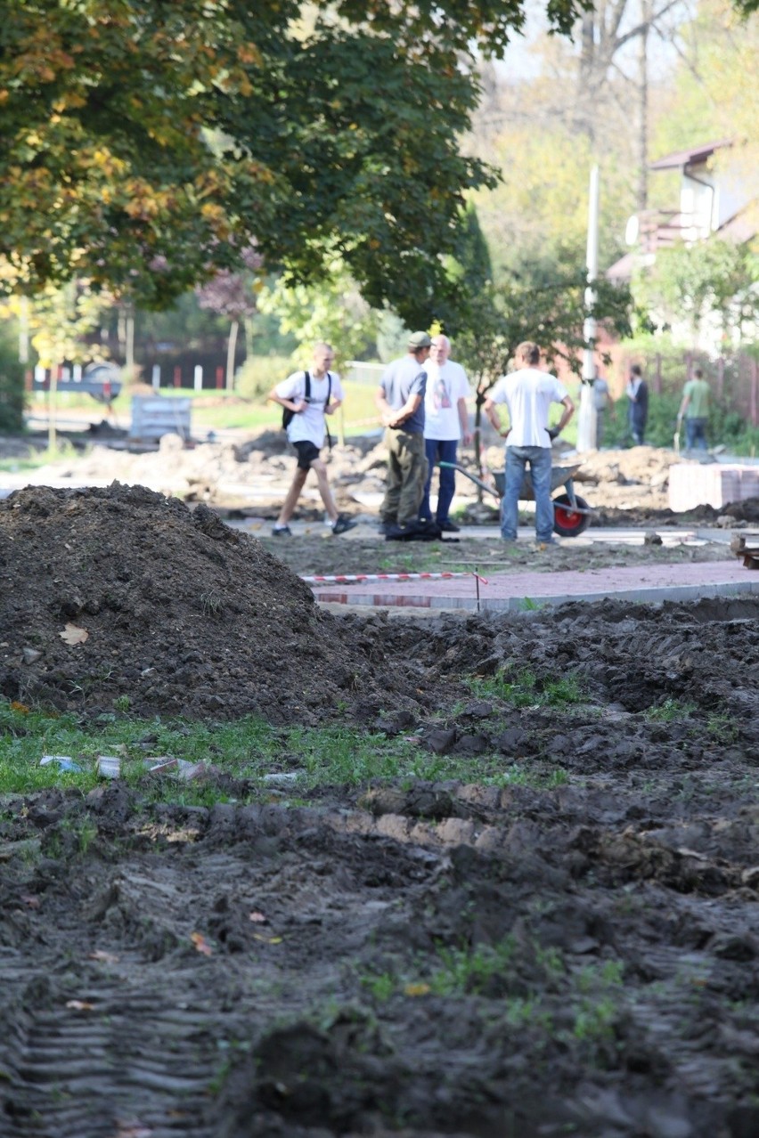 Kraków. Modernizacja parku Wiśniowy Sad [ZDJĘCIA]