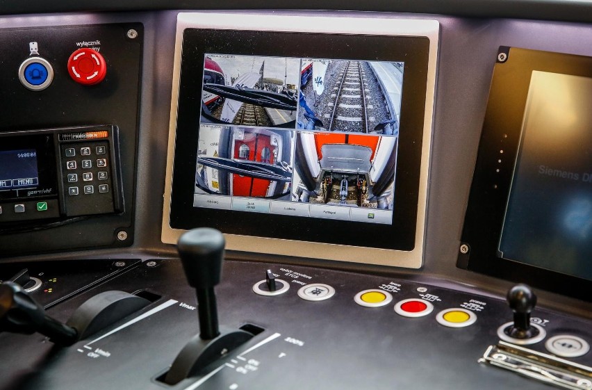 Do końca 2023 r. wszystkie pociągi PKP Intercity będą objęte systemem graficznej rezerwacji. Dodano nowe składy