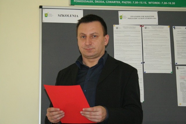 - Bezrobotni skorzystają ze szkoleń indywidalnych i grupowych - mówi dyrektor Sławomir Cieślicki
