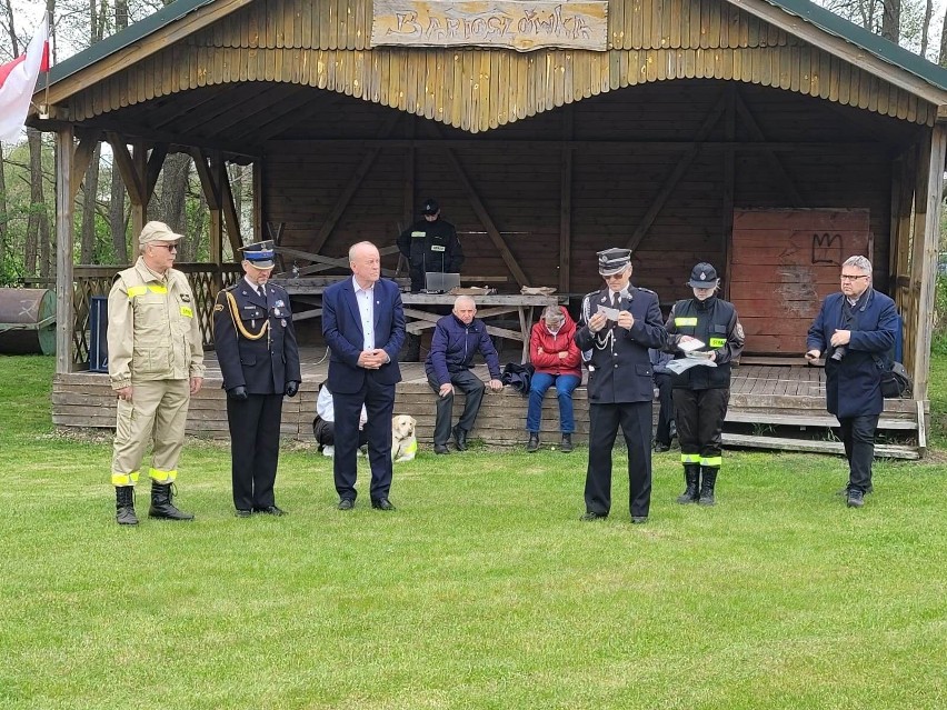 W Bartoszymlesie zorganizowano Gminne Obchody Dnia Strażaka....