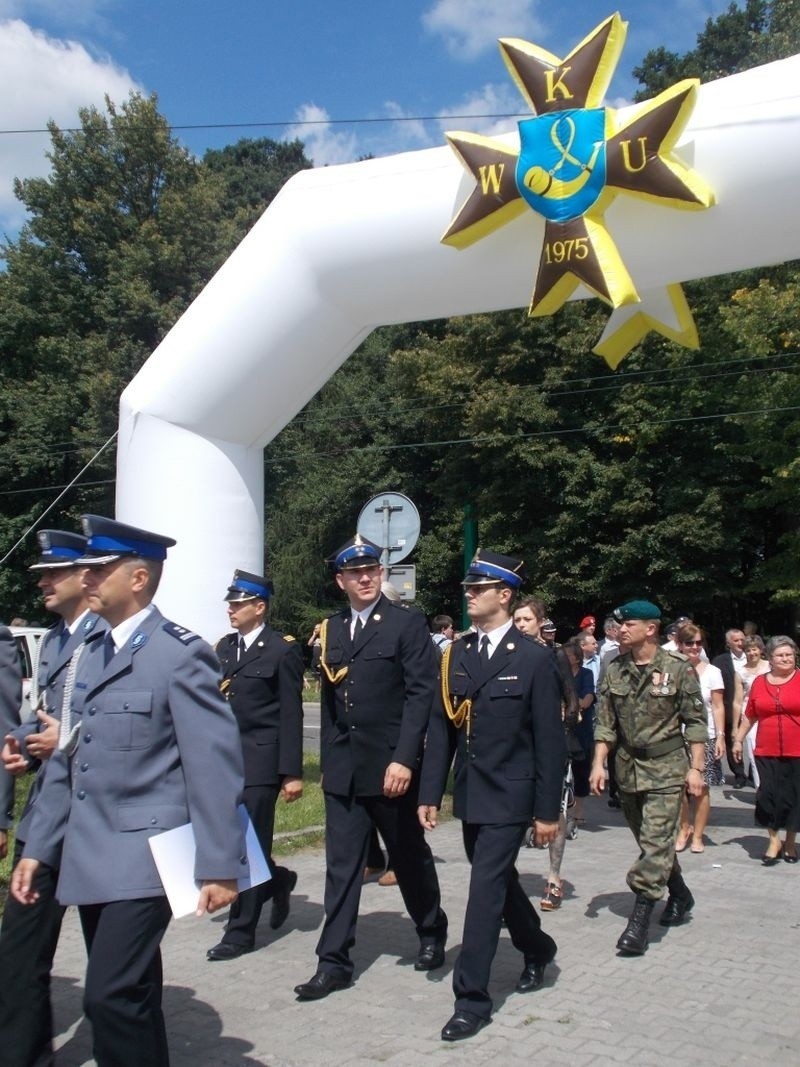 Wojskowa defilada ulicami Tychów [ZDJĘCIA]