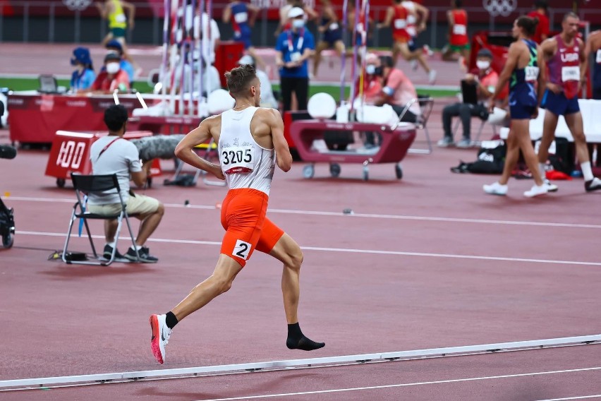 Michał Rozmys pobiegł w finale, choć w półfinale zgubił buta