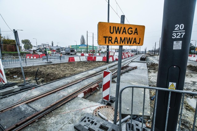 Mirosław Kozłowicz nie mógł odpowiedzieć na pytanie, kiedy inwestycja zostanie oddana do użytku. - Być może będzie podpisany jakiś aneks terminowy - nie wykluczył