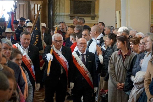 Od 17 lat do robotników dołączają również przedstawiciele Duszpasterstwa Pracodawców i Przedsiębiorców. Pielgrzymka co roku odbywa się 1 maja, w liturgiczne wspomnienie św. Józefa Rzemieślnika.