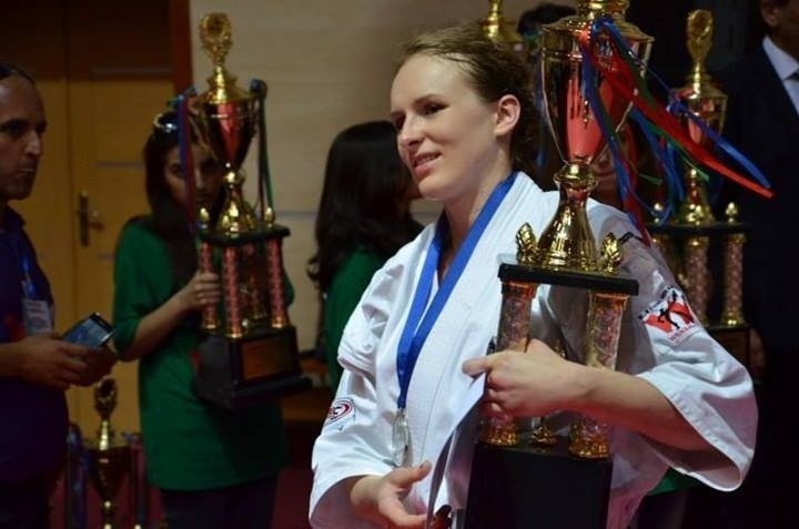 Karate shinkyokushin. Agata Kaliciak, kobieta renesansu, znów uderza (ZDJĘCIA)