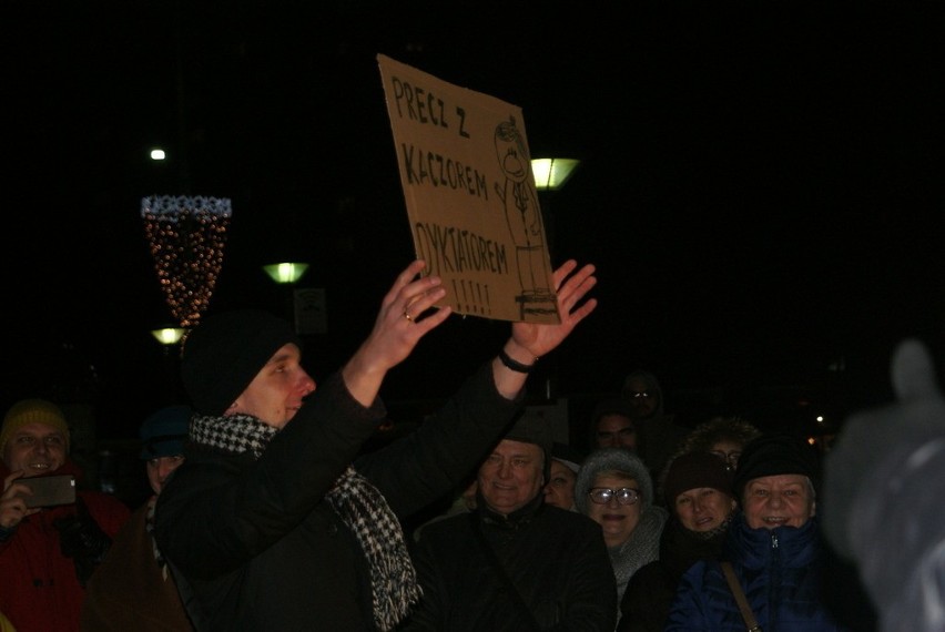 Protest mieszkańców Dąbrowy Górniczej i Zagłębia przeciwko...