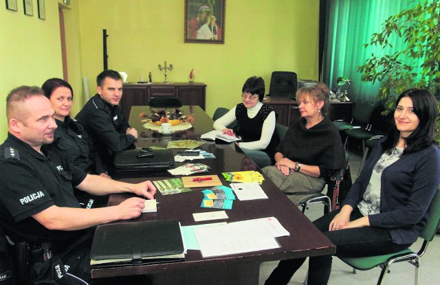 W Ośrodku Wsparcia dla Ofiar Przemocy w Rodzinie Caritas Diecezji Radomskiej dyżurowało w poniedziałek sześć osób.