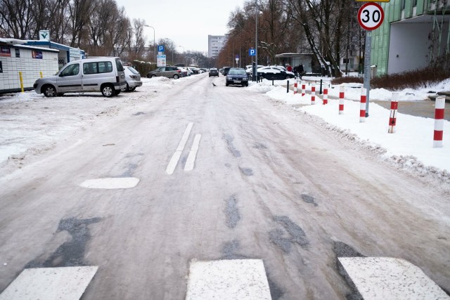 IMGW wydało ostrzeżenia dla części województwa pomorskiego. To nie będą dobre warunki dla kierowców