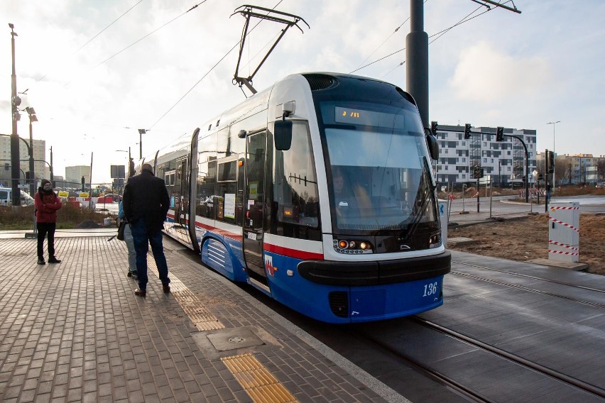 Ulicą Kujawską w Bydgoszczy od 6 grudnia kursują już trzy...