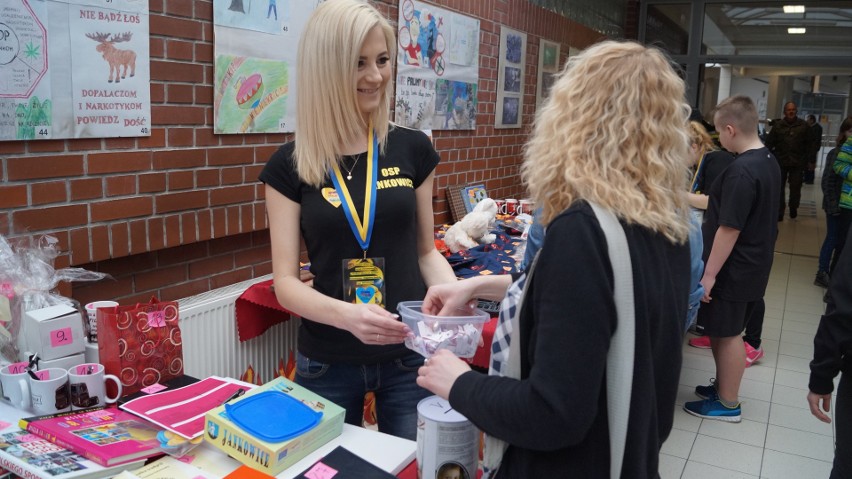 Strażacy grają dla chorego Maksia! Turniej charytatywny trwa