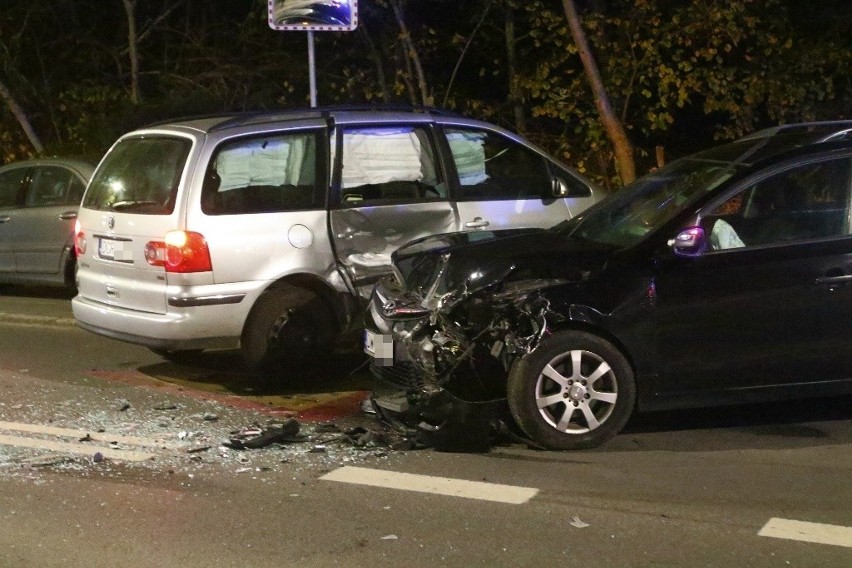 - Nawet nie hamował. Po zderzeniu próbował odjechać z...