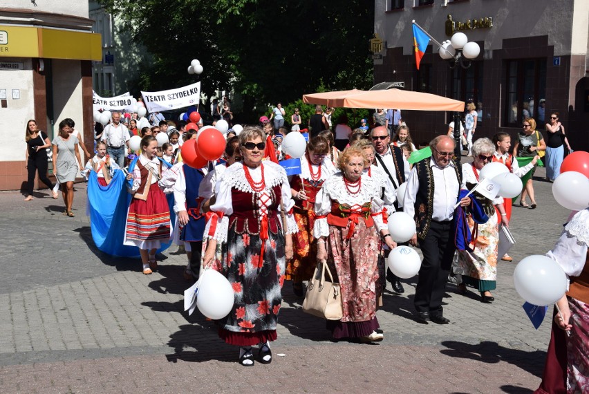 Barwny korowód rozpoczął Dni Wodzisławia Śląskiego