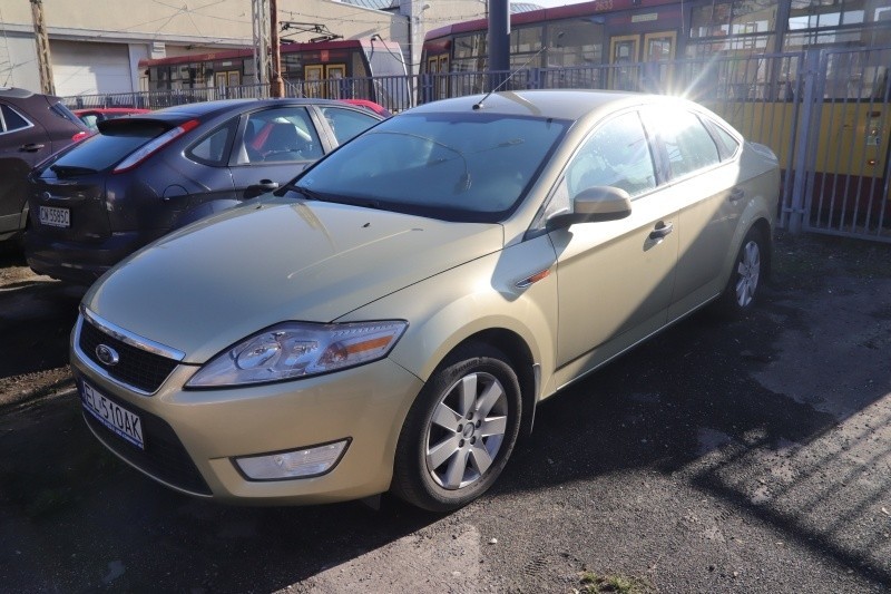 Ten ford mondeo został sprzedany za 14 713 zł.