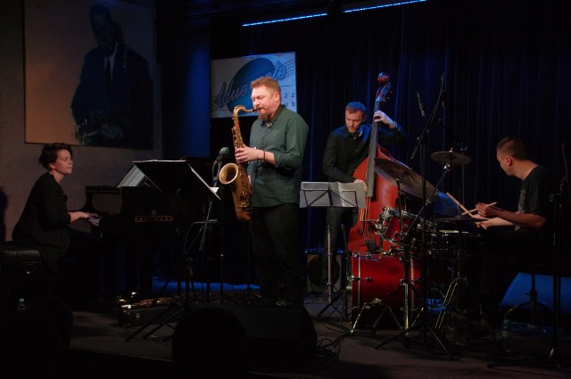 Michał Miśkiewicz Quartet podczas koncertu w poznańskim klubie Blue Note