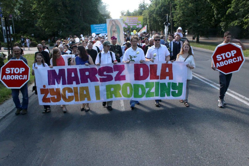 Przez Lublin przeszedł Marsz dla Życia i Rodziny [ZDJĘCIA, WIDEO]