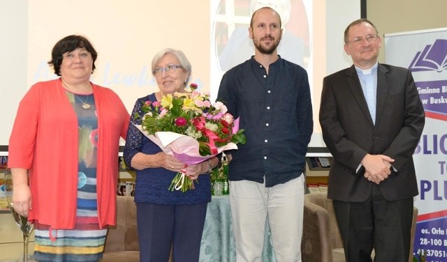 Gościem honorowym XVI Spotkań z Kulturą Żydowską w buskiej bibliotece była Anna Lewkowicz (druga z lewej), mieszkająca na stałe w Izraelu.