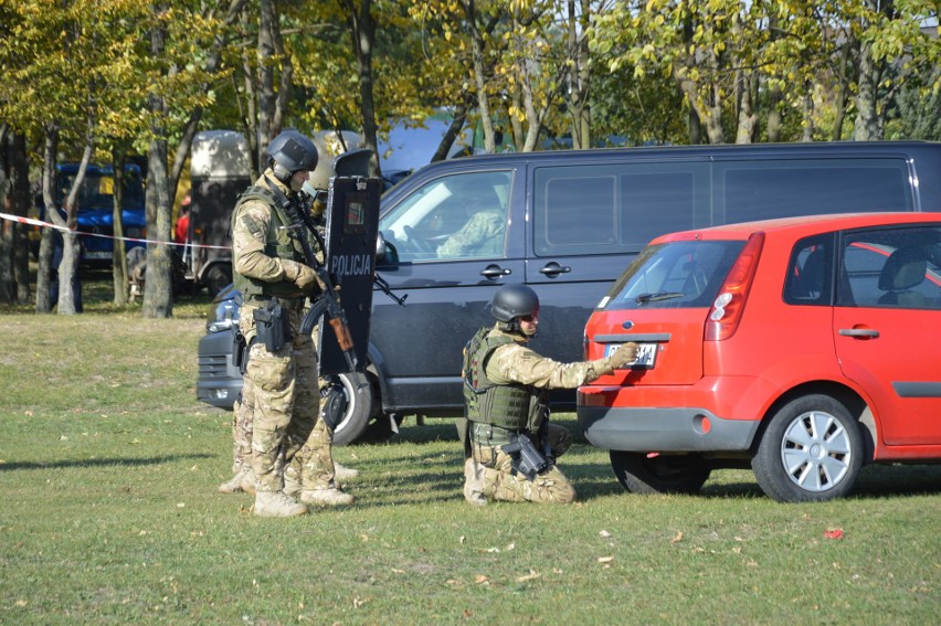 Piknik Niepodległościowy Służb Mundurowych w Opolu.