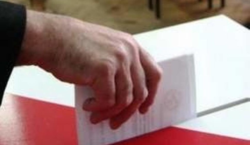Czworo kandydatów na wójta gminy Górno prezentuje swoje programy wyborcze 