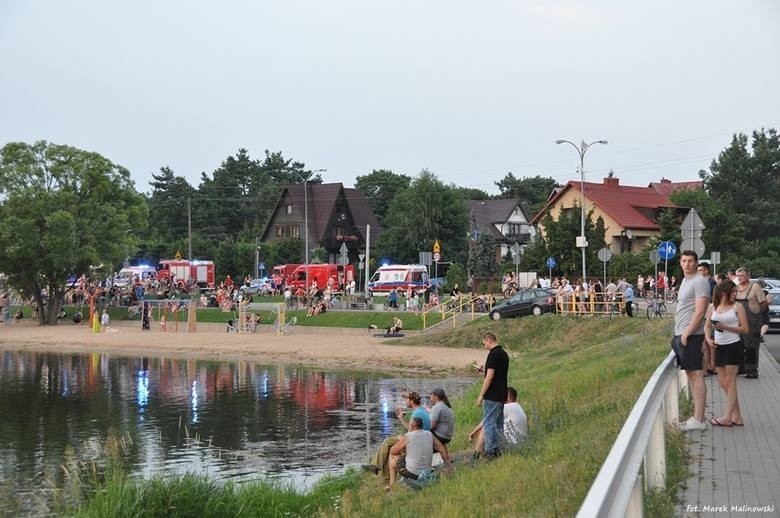 Siemiatycze. Zniszczone molo nad zalewem. Lokalna prokuratura i policja nie chcą prowadzić sprawy (zdjęcia)