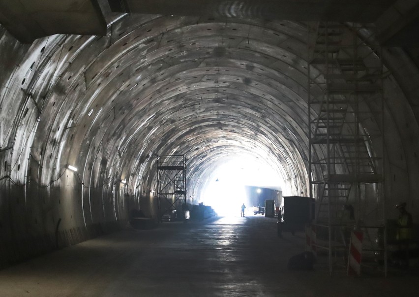 Jak wygląda tunel pod Świną? Zobacz nowe zdjęcia z budowy...