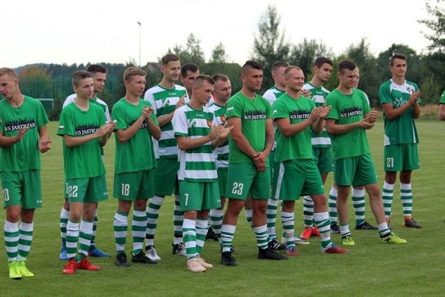 Zawodnicy KS Jastrząb zajęli w minionym sezonie w radomskiej klasie A ósme miejsce.