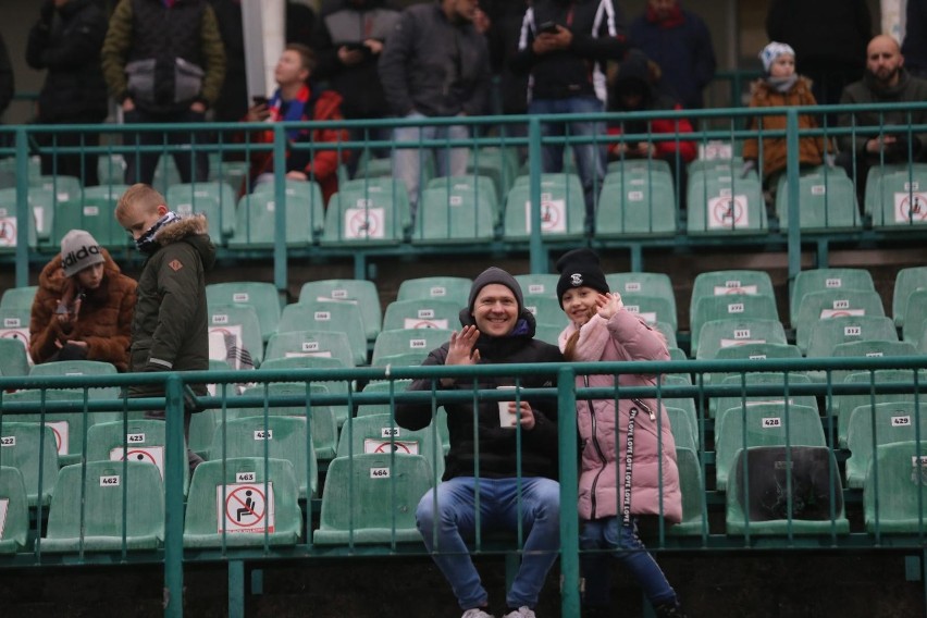 20.11.2021. Mecz III ligi: Polonia Bytom - Miedź II Legnica....