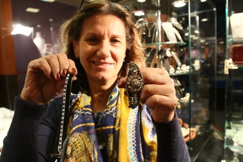 Danuta Wróblewska prezentuje wyjątkowe bransoletki – każda z...