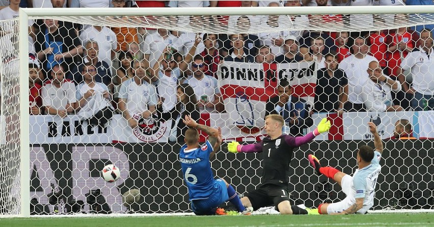 Ćwierćfinałowy mecz Anglia – Islandia, który zakończył się...