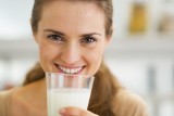 Mleko na zdrowie! Wapń, białko i witaminy zawarte w mleku. Jak mleko wpływa na kondycję organizmu?