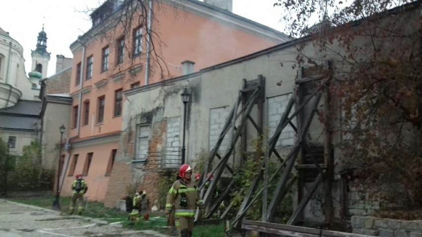 Pożar przy ul. Jezuickiej na Starym Mieście w Lublinie