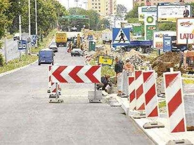 Remont ul. Gdańskiej w Koszalinie. Droga odkorkowana