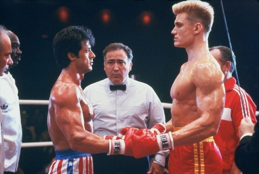 Rocky Balboa jest najlepszym na świecie bokserem wagi...