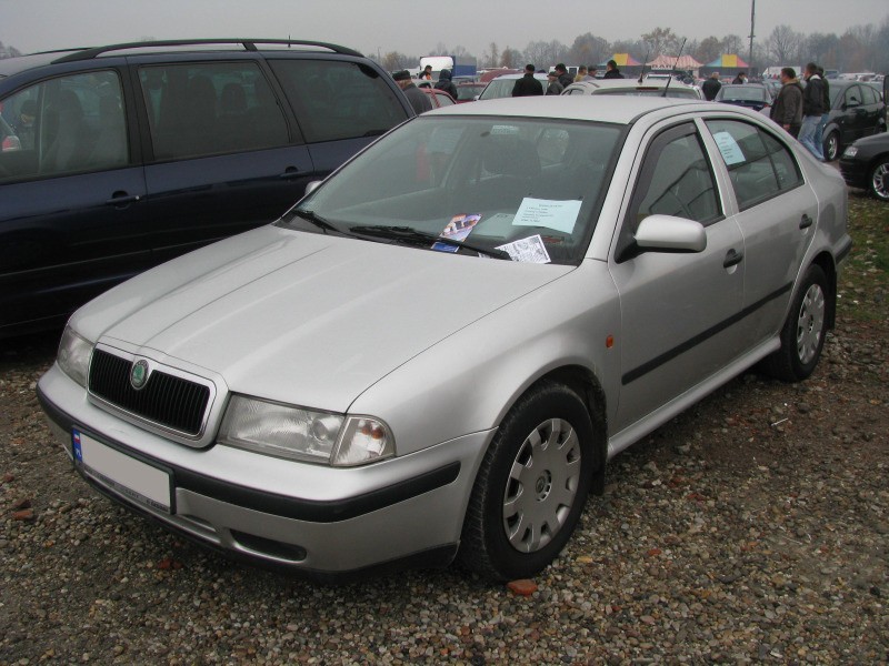 3. Skoda octavia...