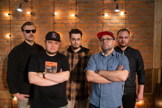 Eskaubei & Tomek Nowak Quartet to jedyny w kraju aktywny koncertowo i wydawniczo jazz rap band.