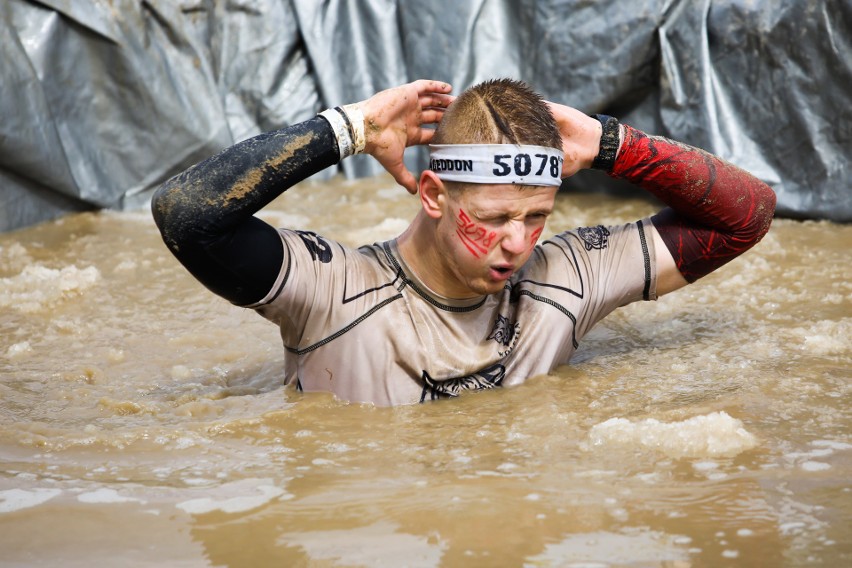 Runmageddon Kraków 2019. Niedziela. Mordercza walka z przeszkodami! [NOWE ZDJĘCIA]