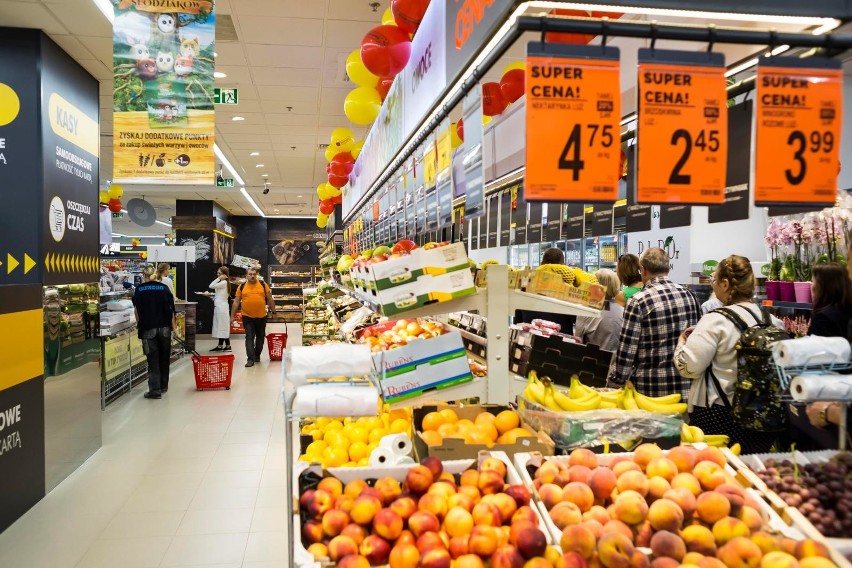 Lidl i Biedronka to dwie najpopularniejsze sieci dyskontów w...