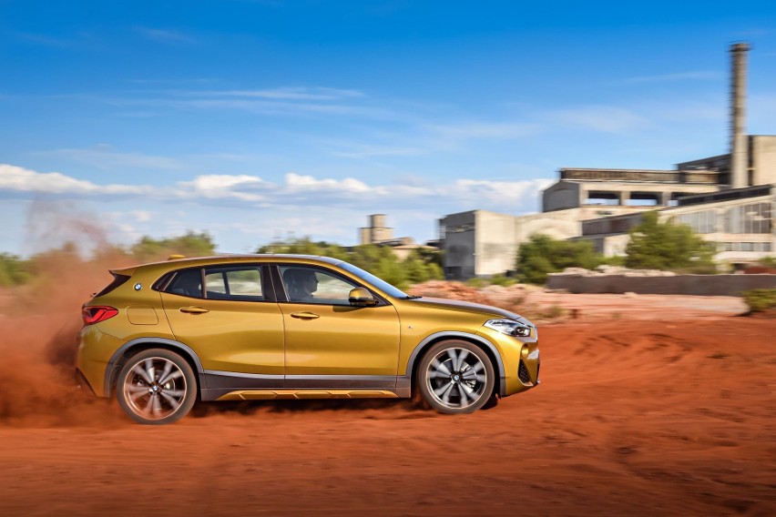 BMW X2...