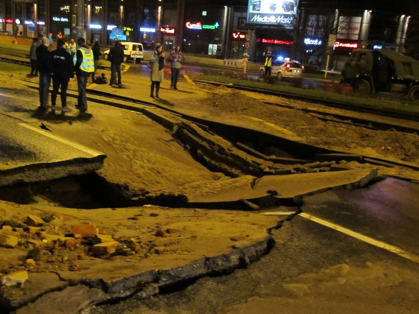 Wrocław, plac Dominikański po wielkiej awarii wodociągowej