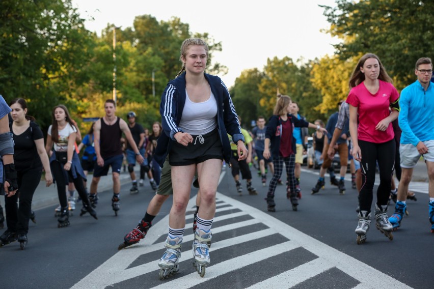 Kraków, Rolki i My. Przejazd pod hasłem "Wakacje z Rolkami" [ZDJĘCIA UCZESTNIKÓW] 