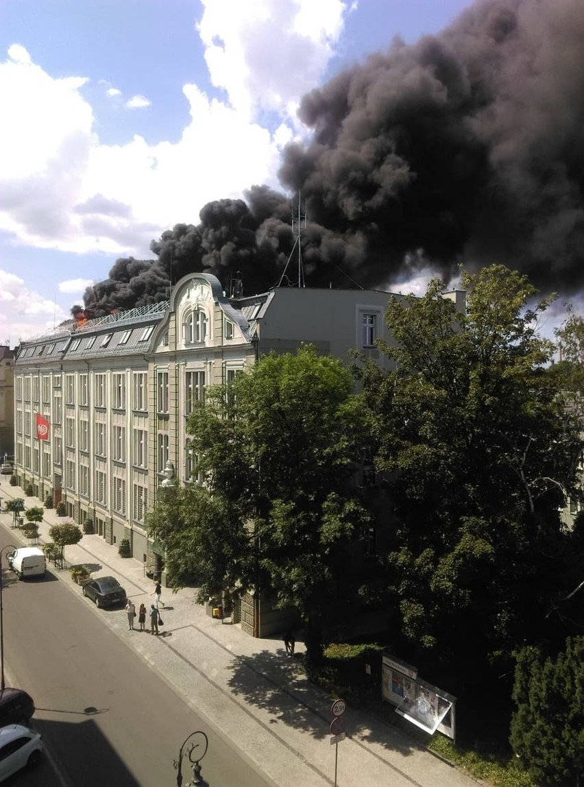 Pożar Urzędu Miasta w Raciborzu! Płonie dach magistratu....