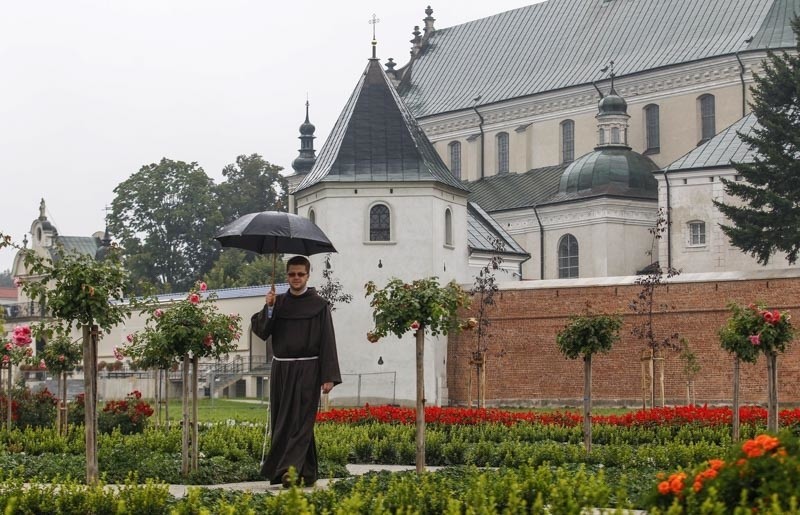 Dobiega końca olbrzymia inwestycja przy leżajskiej bazylice...