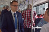 KOŻUCHÓW. Mieszkańcy dostali odpowiedź burmistrza w sprawie połączeń autobusowych, ale nie są zadowoleni